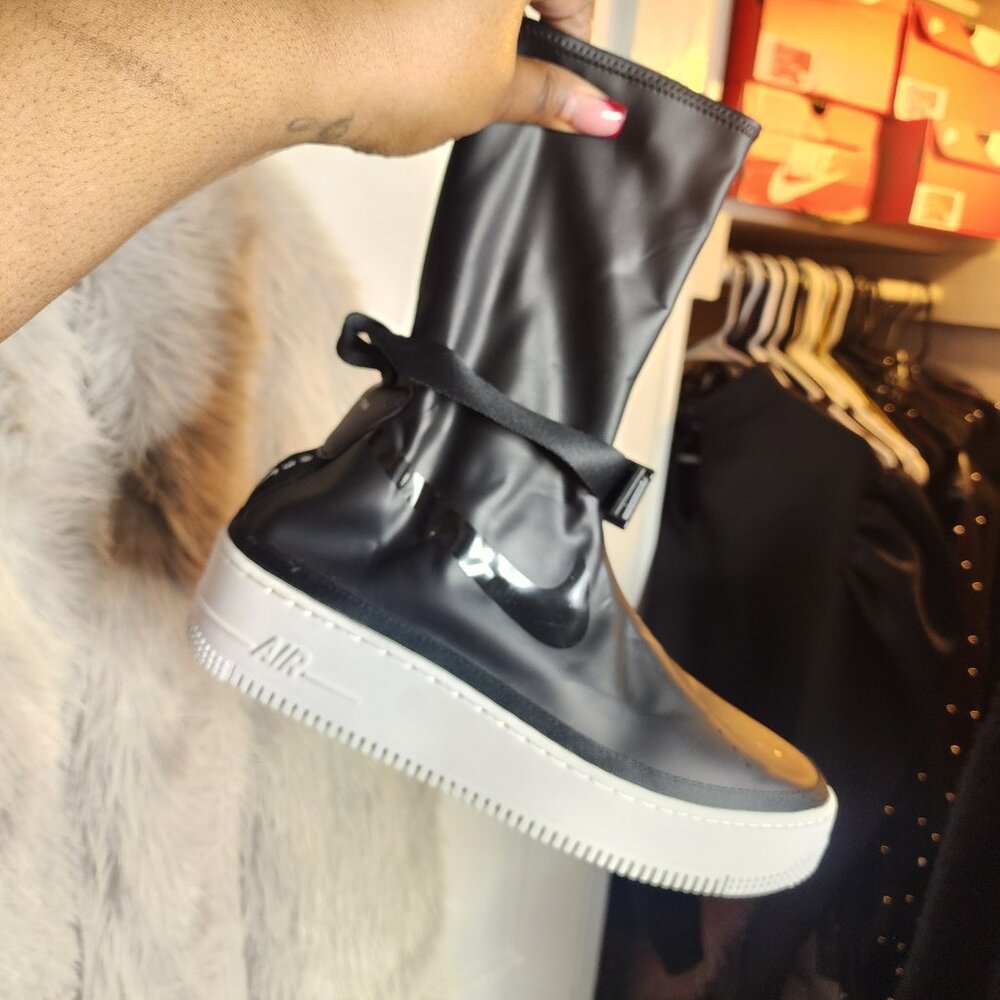 Nike Air Force 1 Bootie - Picture 2 of 2